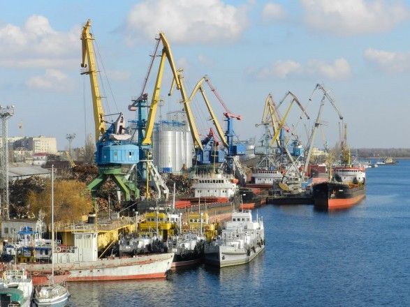 Суд скасував призупинення концесії порту Херсон