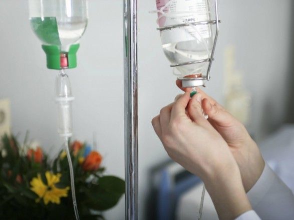 На гірськолижному курорті Львівщини в готелі отруїлися 14 осіб, серед них чотири дитини