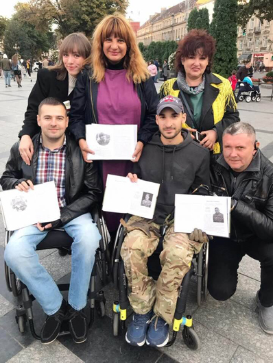 Книги «Нескорені»: правдива хроніка героїчно-трагічних подій на Донбасі
