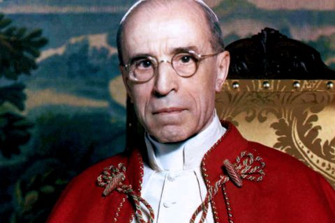 Ватикан відкрив секретні архіви про Голокост
