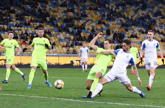 Проміжний розрахунок: нестабільність гри «Динамо» оживила чемпіонат України