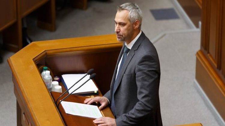 Рябошапку відправили у відставку з посади генпрокурора