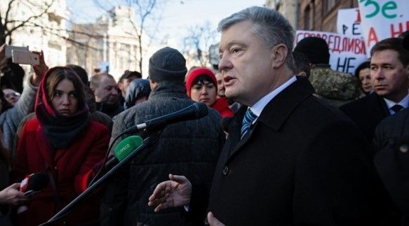 Порошенко прийшов до ДБР і вимагає порушити справу проти Дубінського