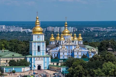 У ПЦУ ще вирішують чи допускати прихожан до церкви у Великдень
