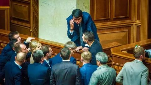 Передвісники дочасних виборів – розкол «Слуги народу» стає явнішим