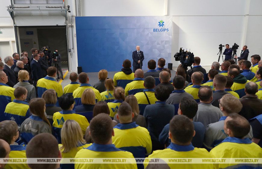 Господь захистить Білорусь від коронавірусу – Лукашенко
