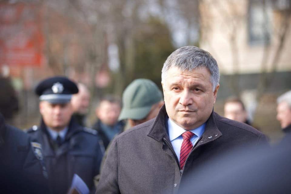 Аваков не планує усувати Зеленського від влади
