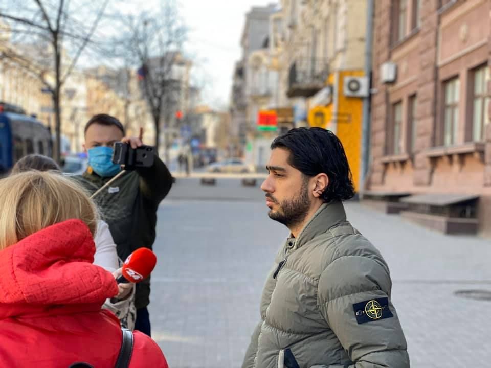 Гео Лерос допитаний слідчими ДБР