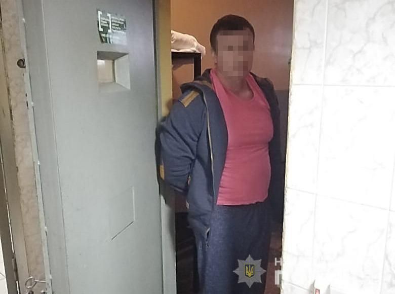 Качалка у Гідропарку: поліція затримала нападника на журналістів