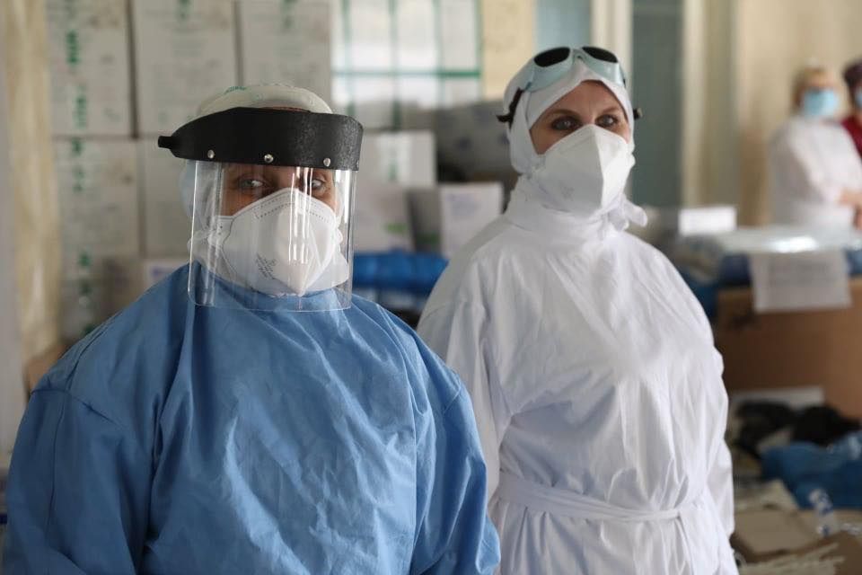 Станом на ранок 11 квітня в Україні зафіксовано 2513 лабораторно підтверджених випадків COVID-19.