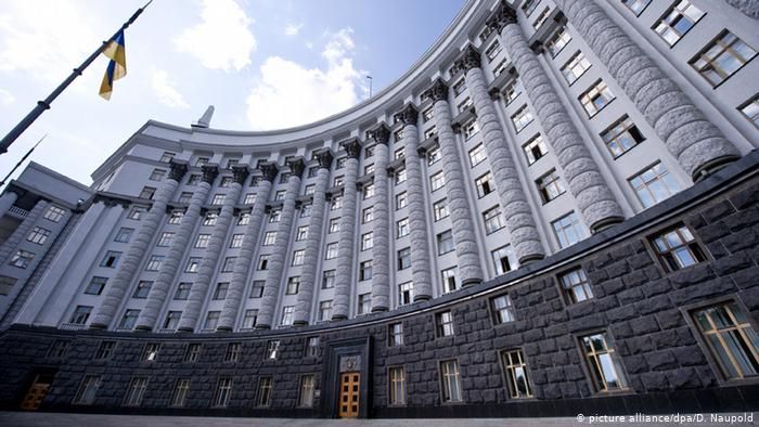 Бюджет 2020: 64 млрд на боротьбу з коронавірусом і скасована приватизація