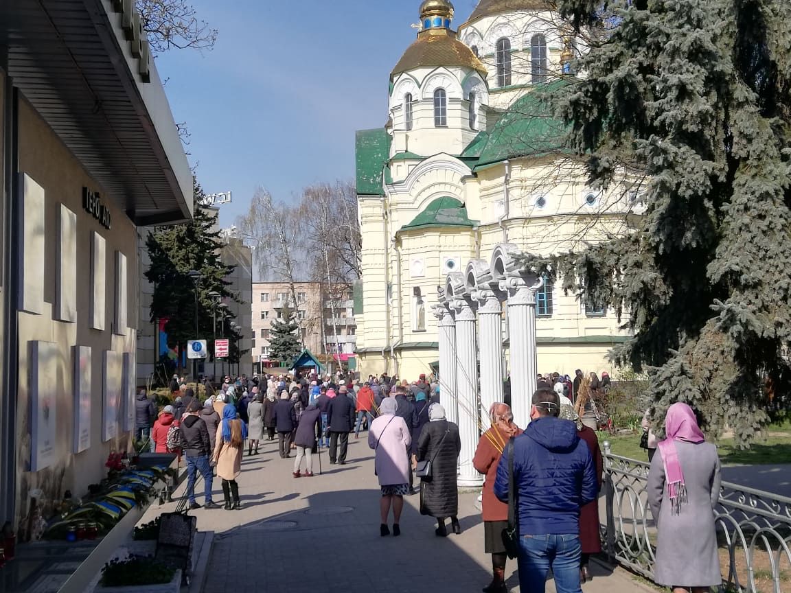 Вербна неділя: поліція оформила штрафи на трьох священиків