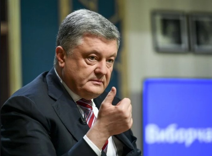 Порошенко закидає ДБР брехню щодо Чорновол