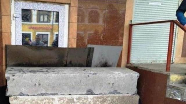 В Москві забетонували кафе через порушення карантину