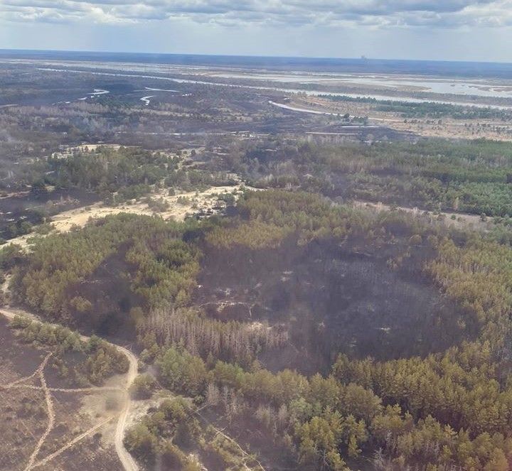 Пожежа у зоні ЧАЕС: МОЗ рекомендує не виходити на вулицю