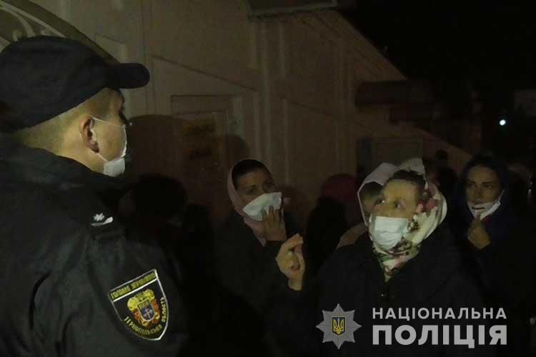 Почаївська лавра відкрила ворота усім бажаючим попри карантин