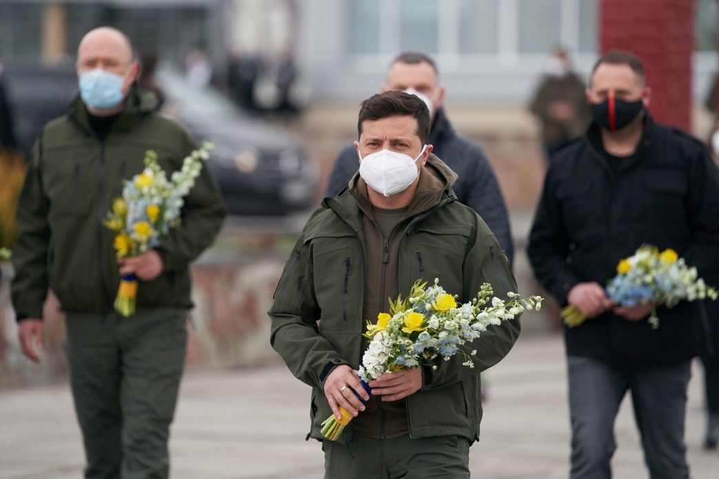 Зеленський і Шмигаль вшанували пам’ять ліквідаторів аварії на ЧАЕС