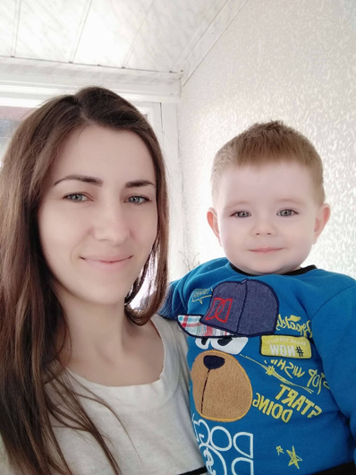 Чорнобривці для мами, рулет сюрпризів та очі цариці: казкова кулінарія Юлії Стець-Грещук зі Львівщини