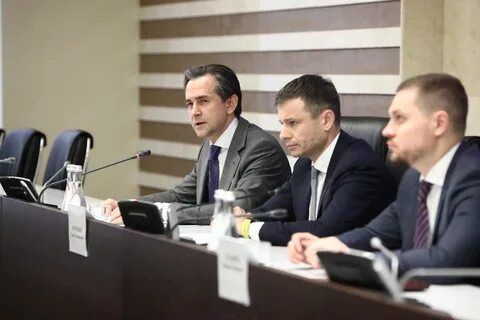Майно на $300 тисяч: чим володіє 25-річний син очільника Податкової Любченка