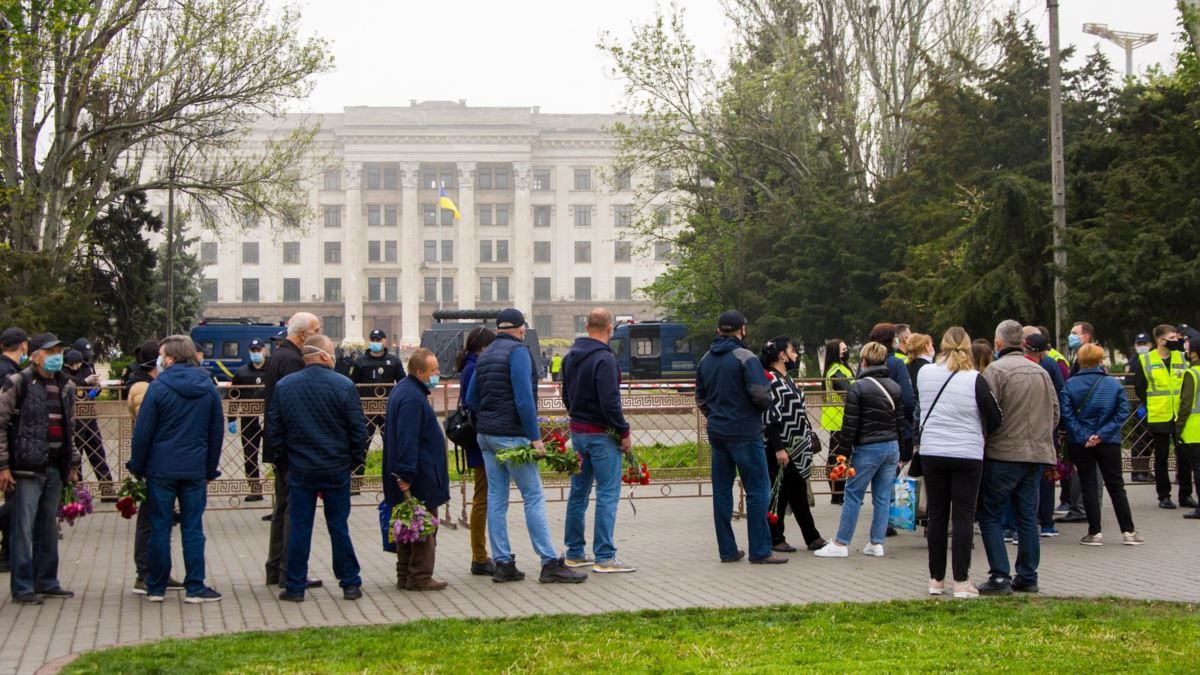 На Куликовому полі в Одесі дратувалися через українську мову, фото