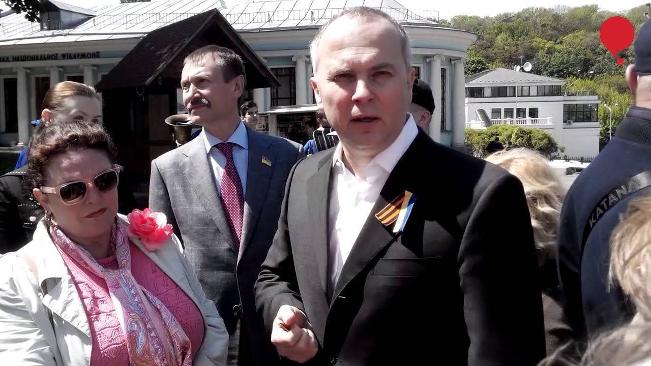 Шуфрич хоче скасувати заборону на георгіївську стрічку