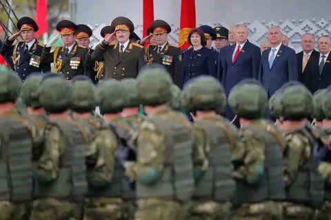 Після параду на 9 травня білоруси вдвічі менше хворіють на пневмонії - Лукашенко