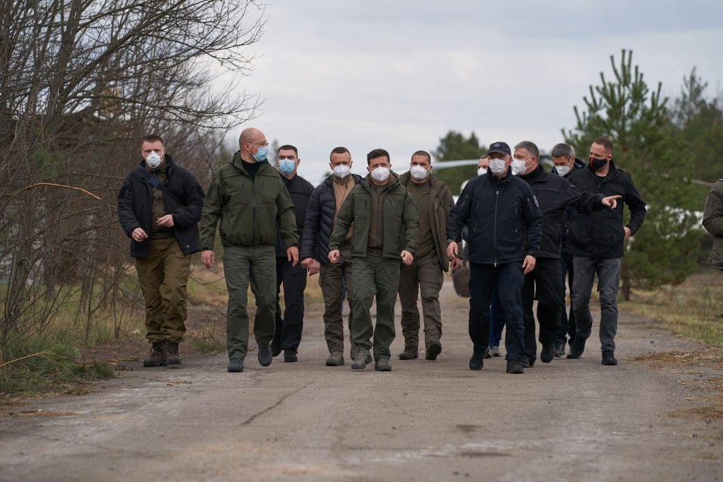 Зеленського тримають в інформаційному карантині – Гончарук