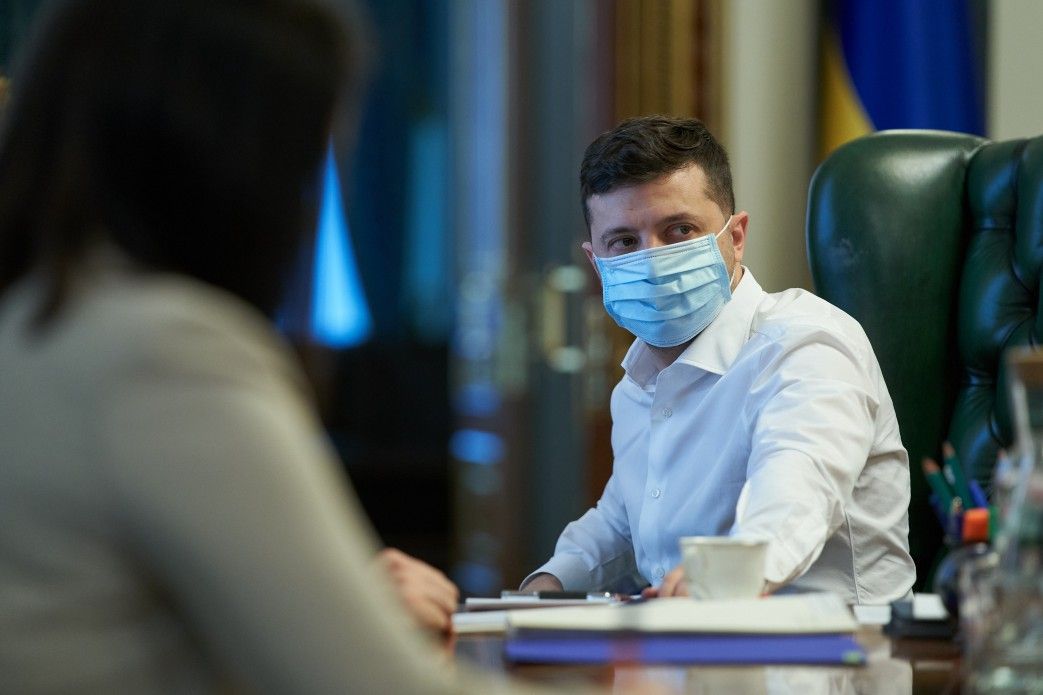 Зеленський узаконив обов'язкове тестування українців на коронавірус