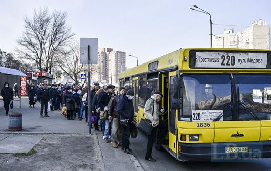 Пів царства за метро! «Україна молода» працює в екстремальних умовах заради читачів