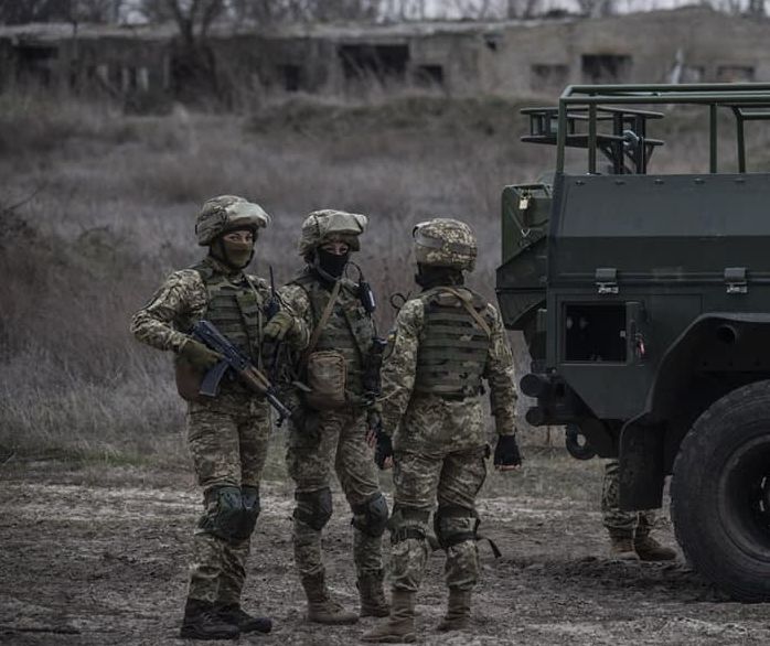 Гендерна рівність: Рада хоче перейменувати День захисника України
