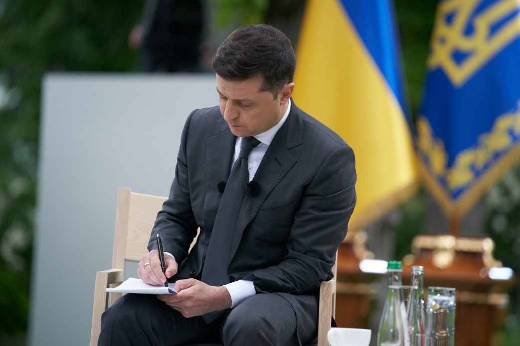 Антиколомойський закон передали на підпис Зеленському