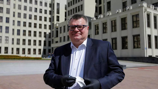 Вибори президента Білорусі: з Лукашенком хоче змагатися рекордна кількість кандидатів