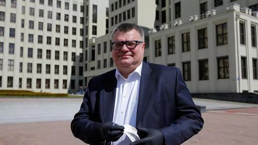 Вибори президента Білорусі: з Лукашенком хоче змагатися рекордна кількість кандидатів