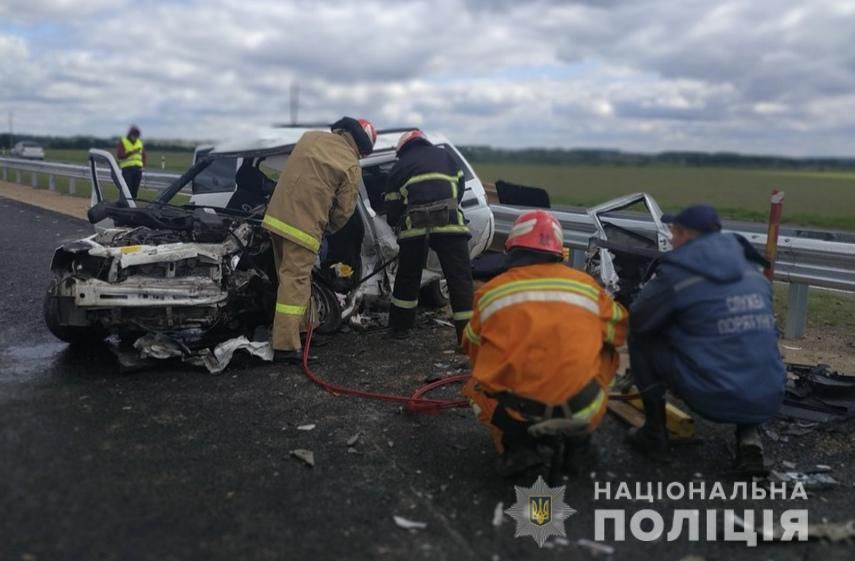 В ДТП на Черкащині загинули 6-річна дитина і троє дорослих, ще 4 - у лікарні