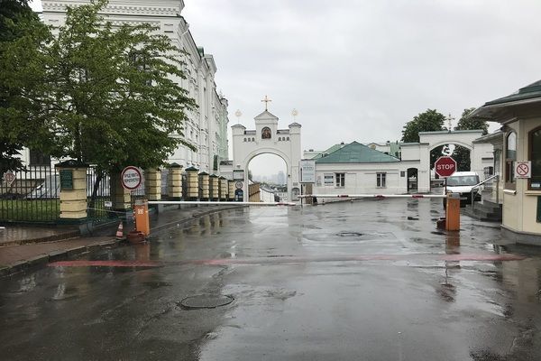 Києво-Печерська лавра відкрилась після спалаху коронавірусу