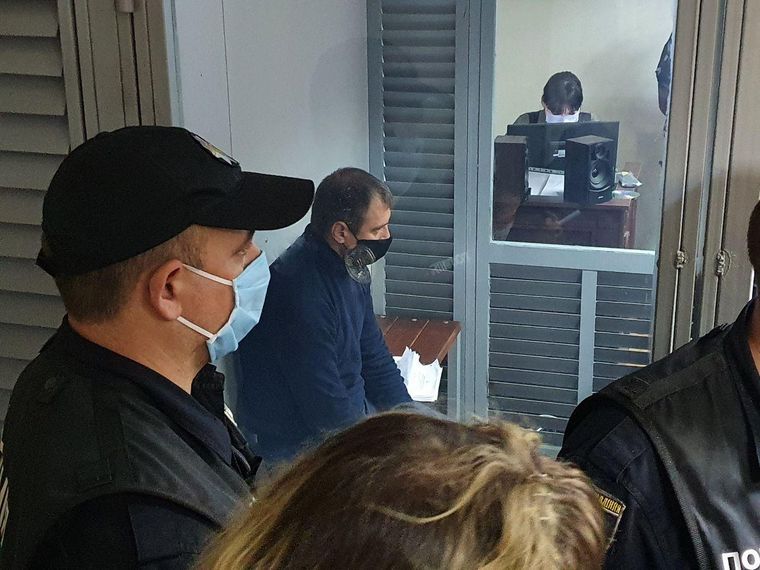 Поліцейські з Кагарлика арештовані за підозрою у згвалтуванні і катуванні