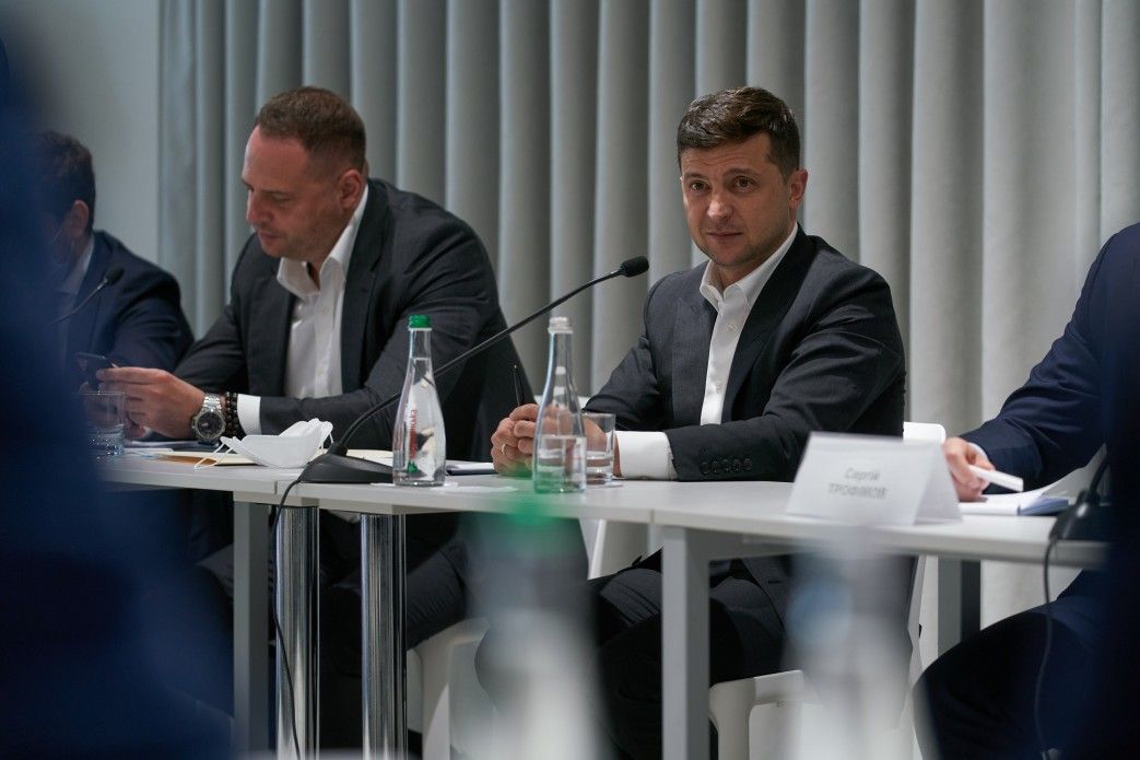 Телефонне право: Зеленський фамільярно розкритикував голову «Укрексімбанку»