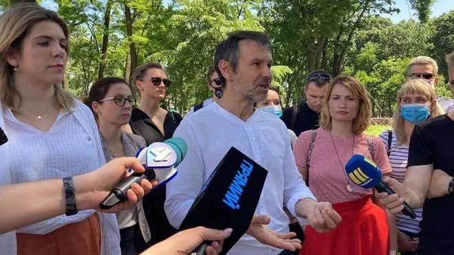 Святослав Вакарчук складає мандат народного депутата