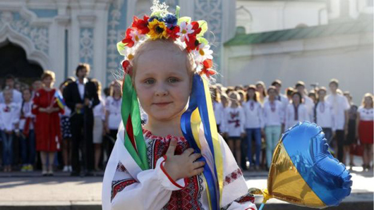 Страх відродження: чому закони про українську мову та освіту викликають істерику у «русского міра»