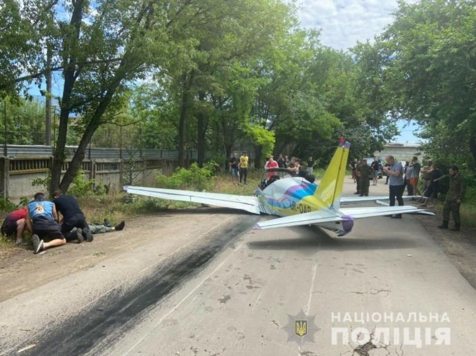 В Одесі один пілот загинув через падіння легкомоторного літака