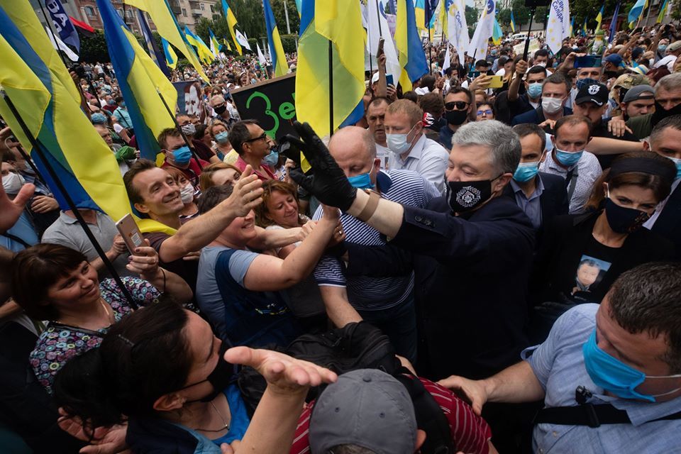 Суддя Вовк обиратиме запобіжний захід Порошенку 1 липня, фото