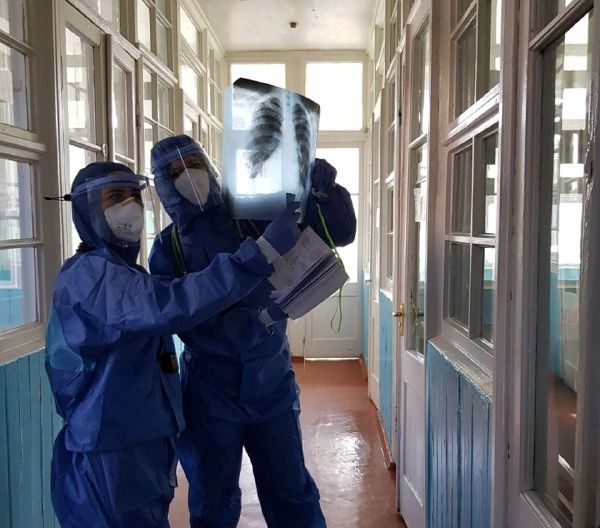 Коронавірус: в Україні померло 43 медики під час пандемії