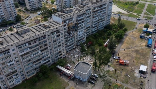Вибух на Позняках: під завалами знайшли двох загиблих