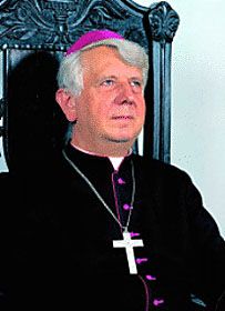 «Стукіт» архієпископа