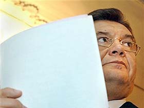 Янукович «звірив годинник» зі Львовом