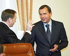 Бюджет страждає — грошей немає