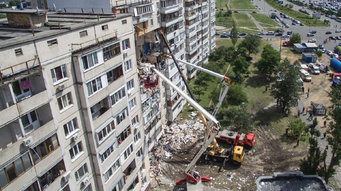 Кличко пообіцяв постраждалим від вибуху на Позняках до 100 тисяч гривень