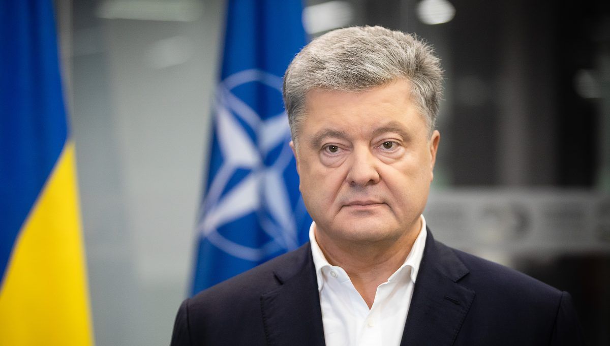 Суд у справі Порошенка: адвокати просять про відвід прокурорів