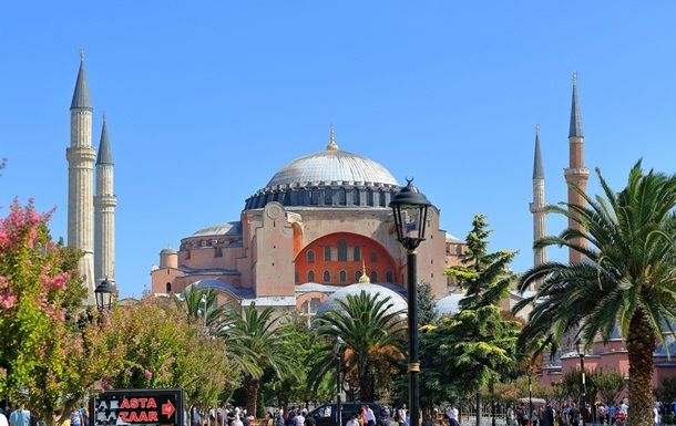 Ердоган радить не заважати перетворенню собору Айя-Софія на мечеть