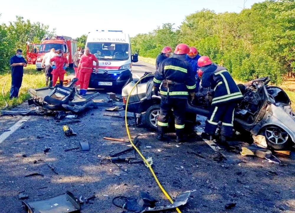 Під Ізмаїлом загинуло в аварії шестеро людей